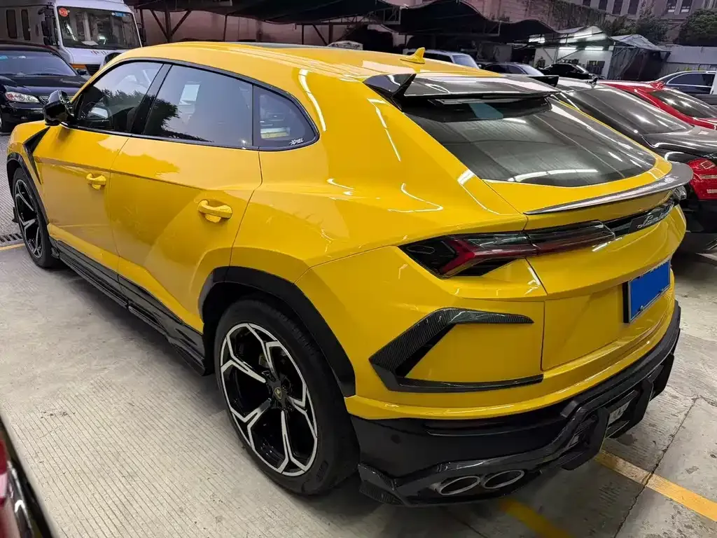 Lamborghini Urus 2022 из CN, фото 2