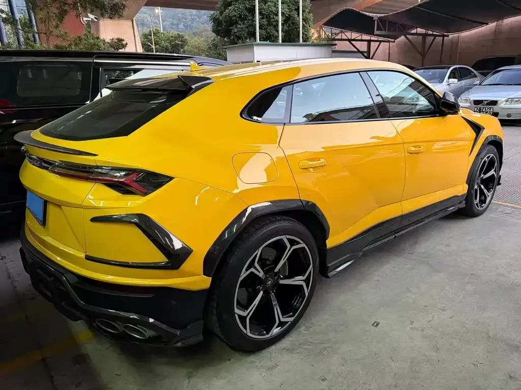 Lamborghini Urus 2022 из CN, фото 3
