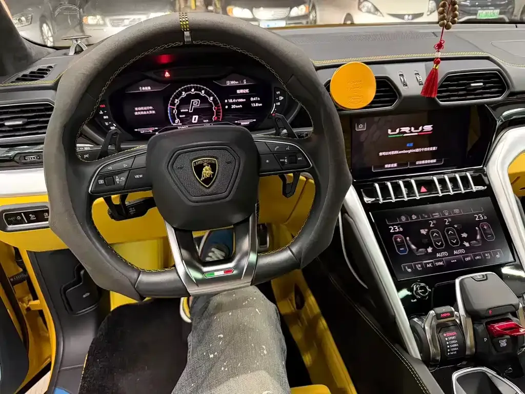 Lamborghini Urus 2022 из CN, фото 4