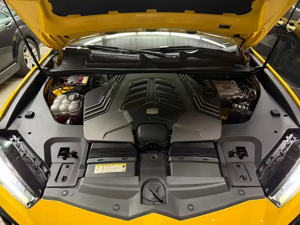Lamborghini Urus 2022 из CN, фото 8