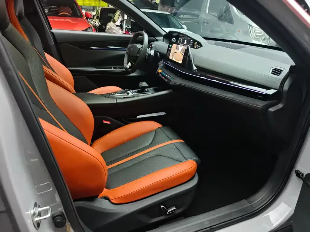 Changan UNI-V 2024 из CN, фото 7