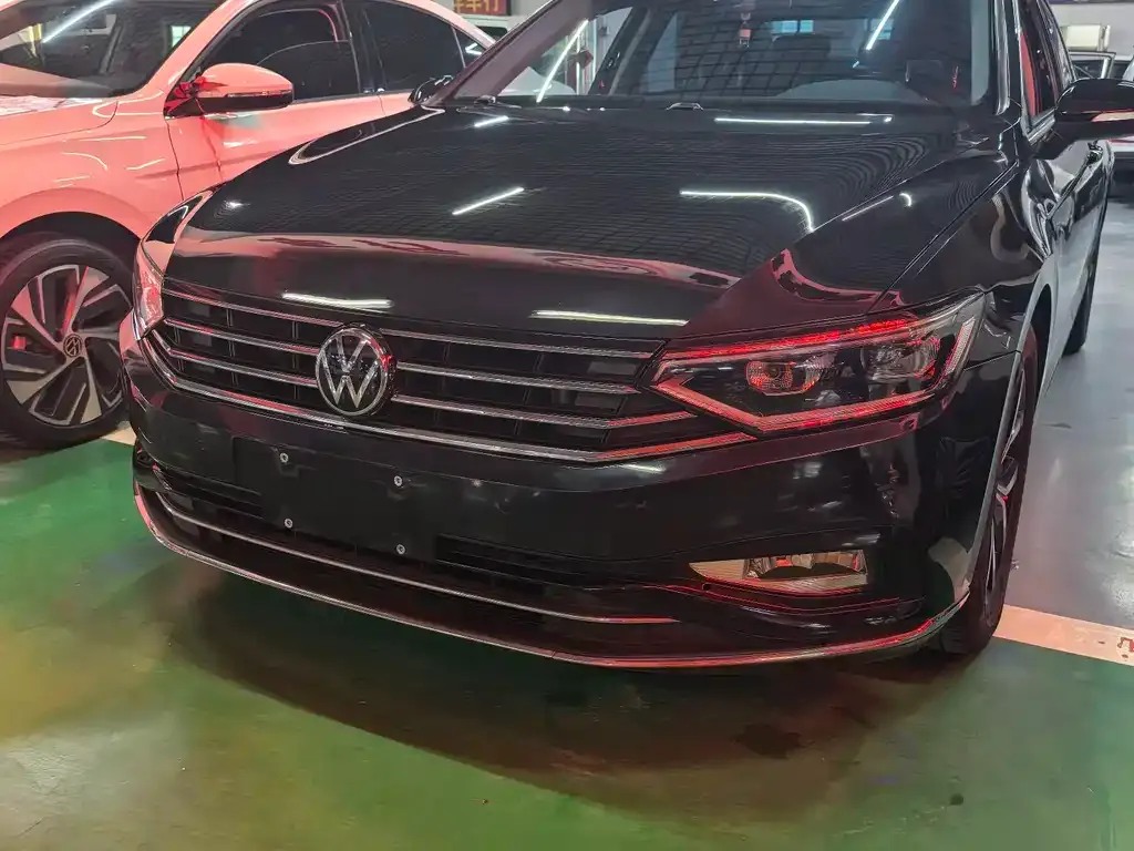 Volkswagen Magotan 2023 из CN, фото 1