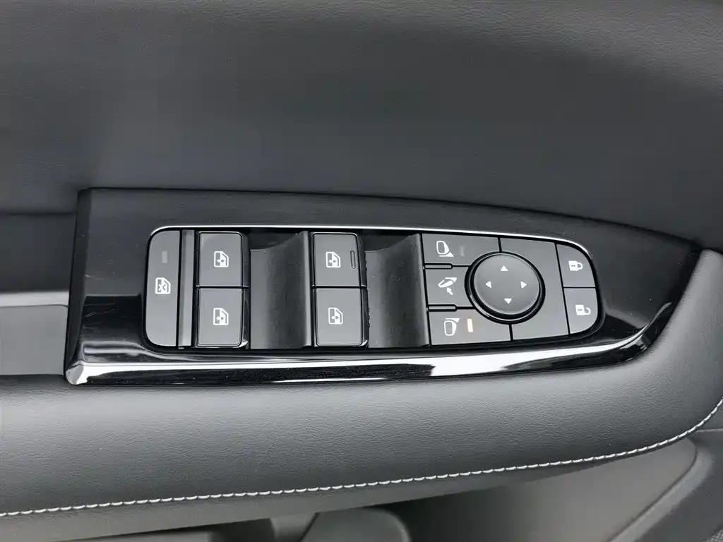 Nissan Teramont 2024 из CN, фото 9