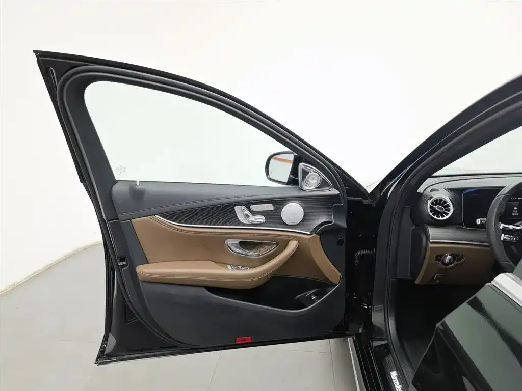 Mercedes-Benz E-Class New Energy — фото 8