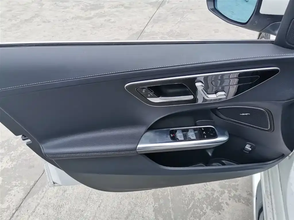 Mercedes-Benz C-Class 2023 из CN, фото 7