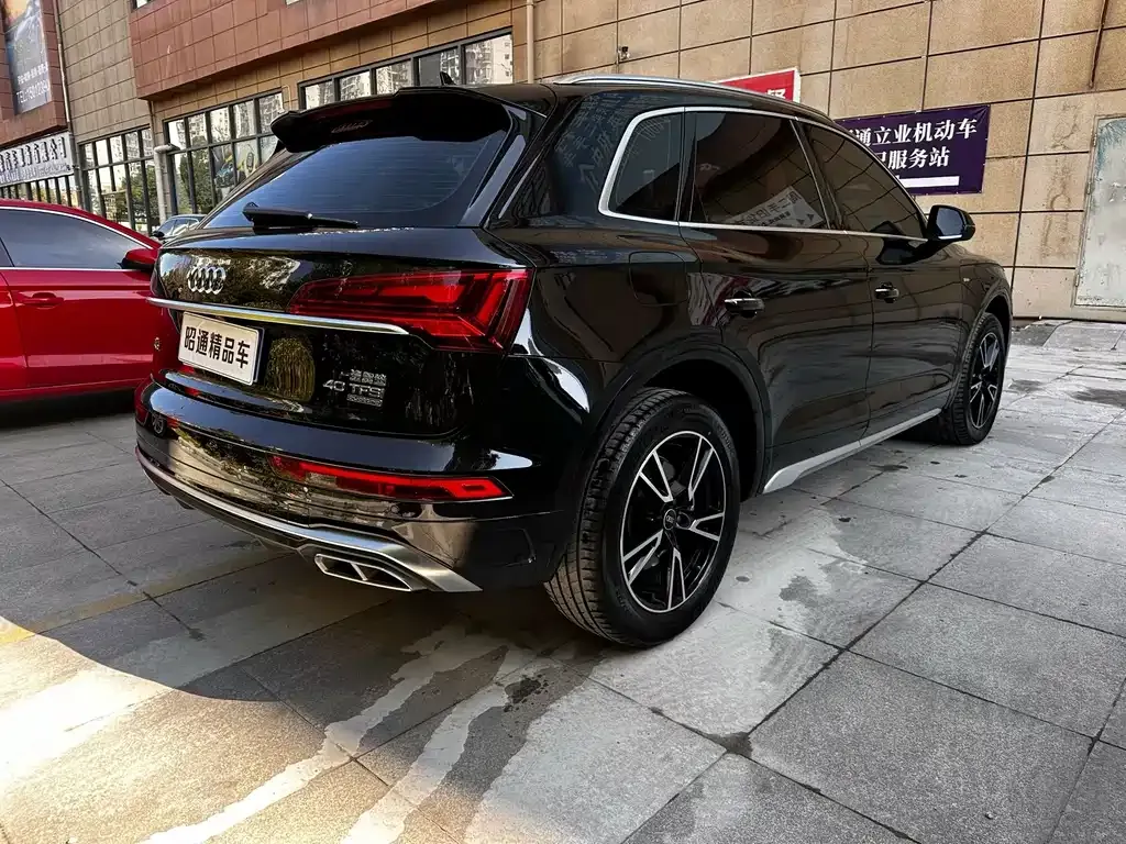Audi Q5L 2022 из CN, фото 9