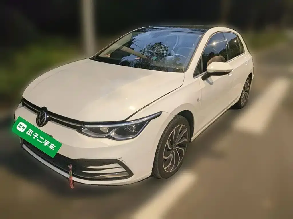Volkswagen Golf 2022 из CN, фото 2