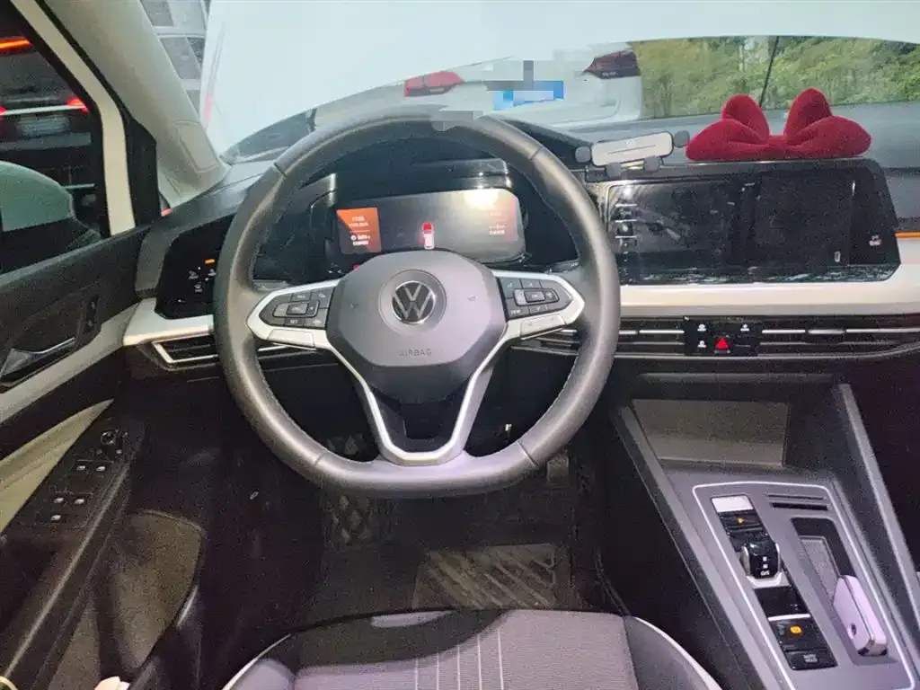 Volkswagen Golf 2022 из CN, фото 3