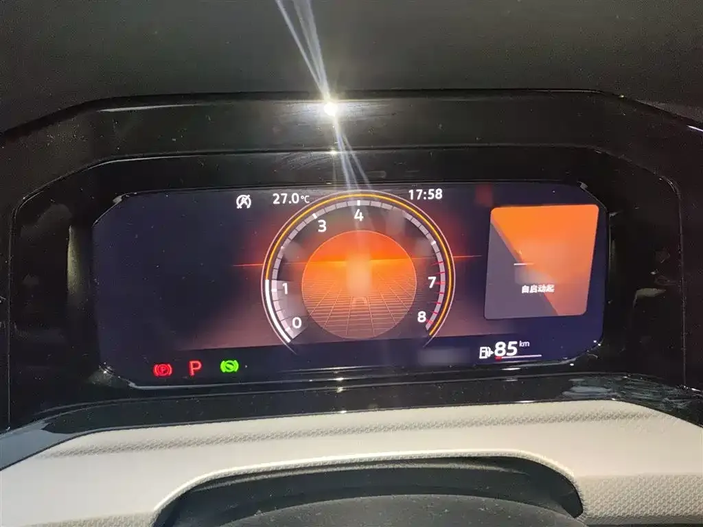 Volkswagen Golf 2022 из CN, фото 4