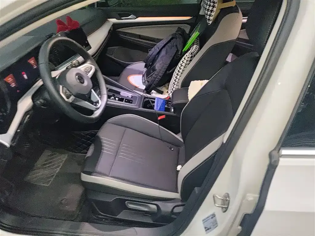 Volkswagen Golf 2022 из CN, фото 8