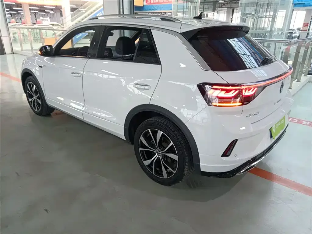Volkswagen T-Roc 2024 из CN, фото 5