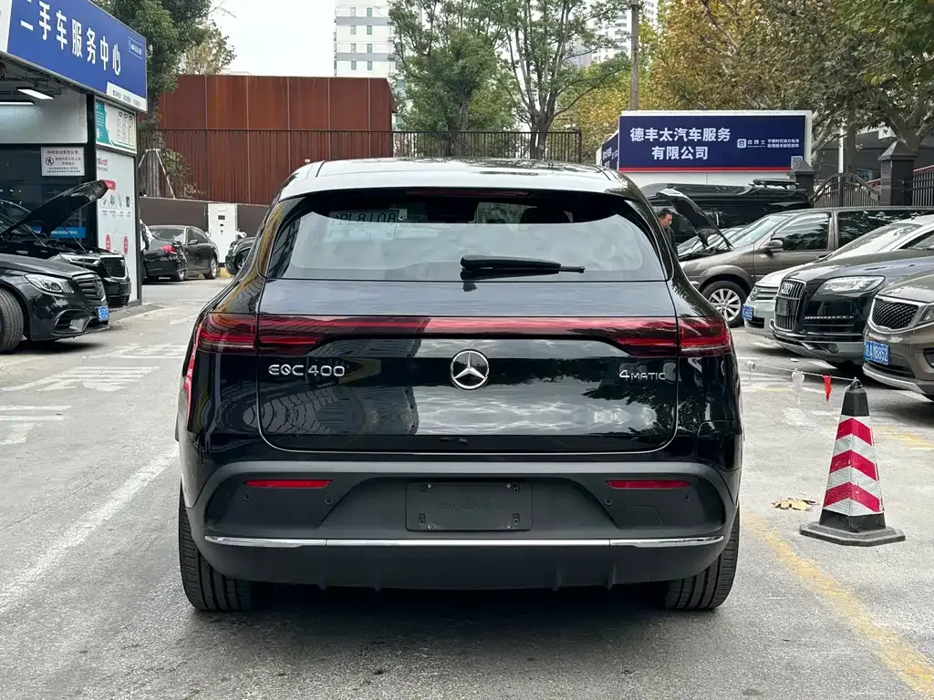 Mercedes-Benz EQC 2022 из CN, фото 4
