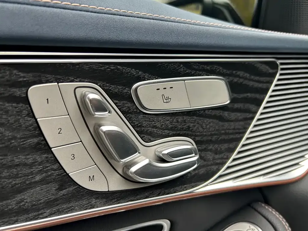 Mercedes-Benz EQC 2022 из CN, фото 9