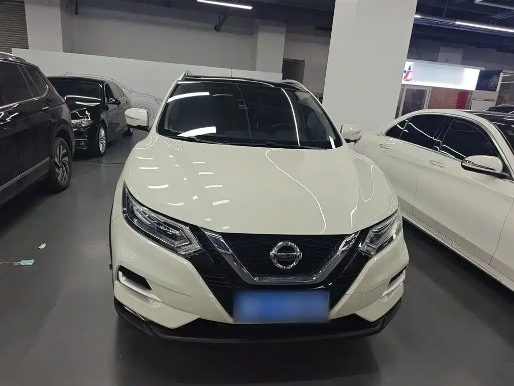 Nissan Qashqai 2022 из CN, фото 3