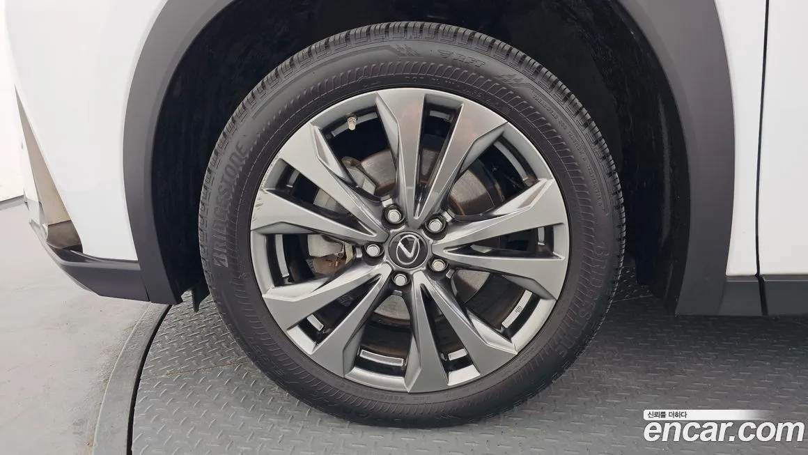 Lexus UX 2022 из KR, фото 5