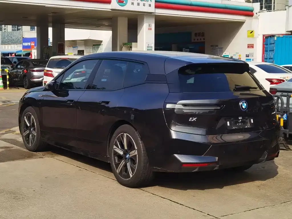 BMW iX 2024 из CN, фото 2
