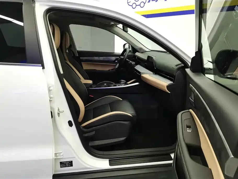 Geely Haoyue PRO 2024 из CN, фото 8
