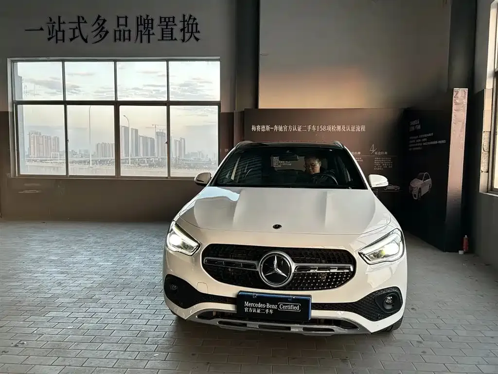 Mercedes-Benz GLA 2023 из CN, фото 2