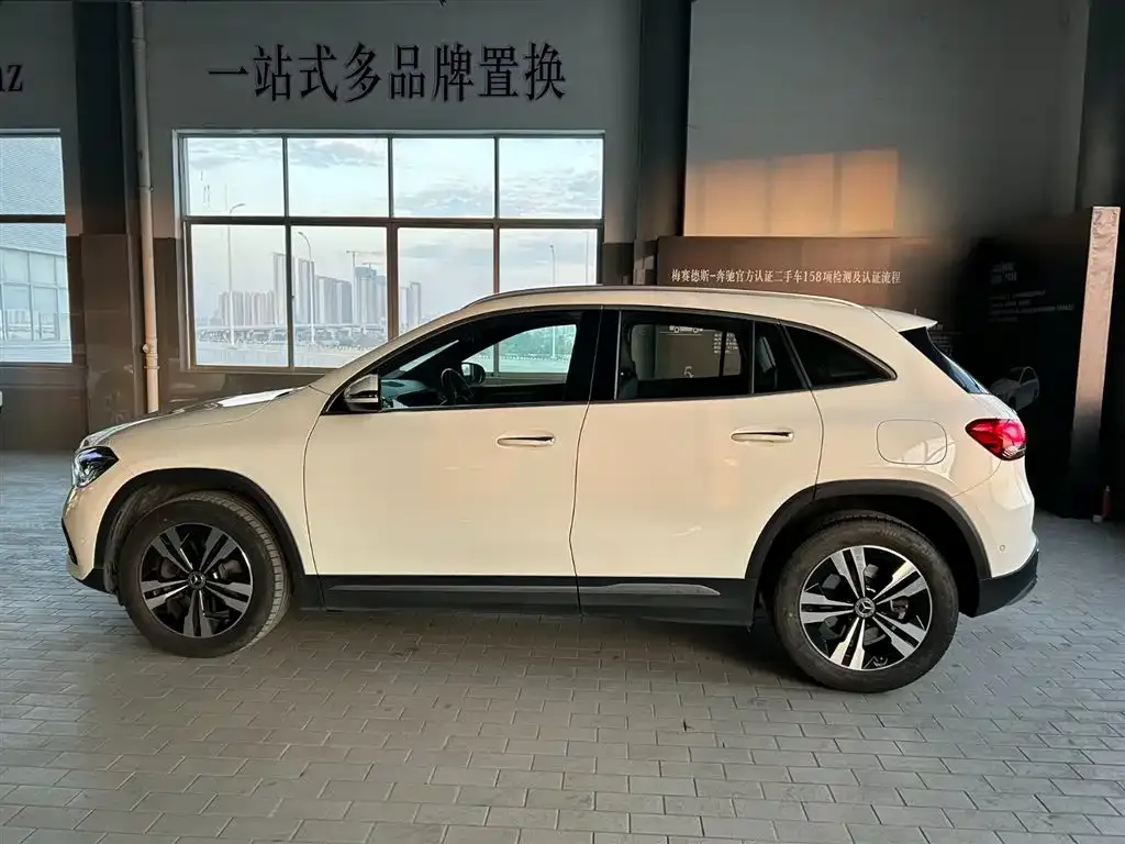 Mercedes-Benz GLA 2023 из CN, фото 3
