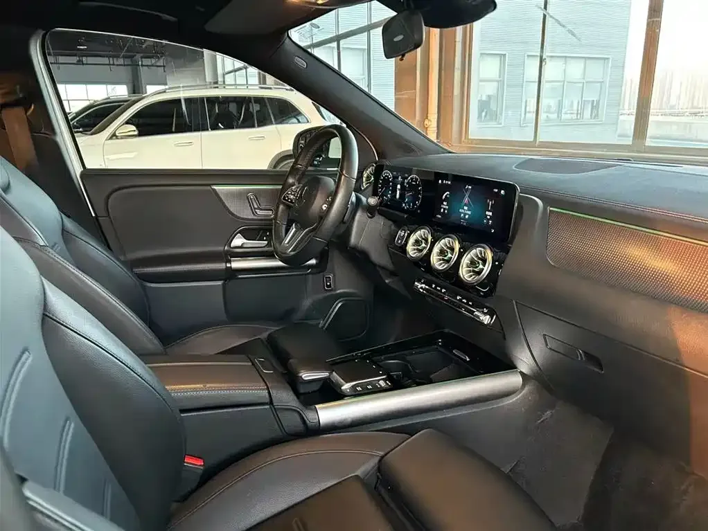 Mercedes-Benz GLA 2023 из CN, фото 6