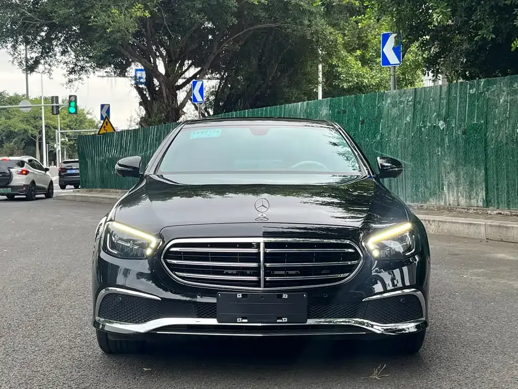 Mercedes-Benz E-Class 2022 из CN, фото 2
