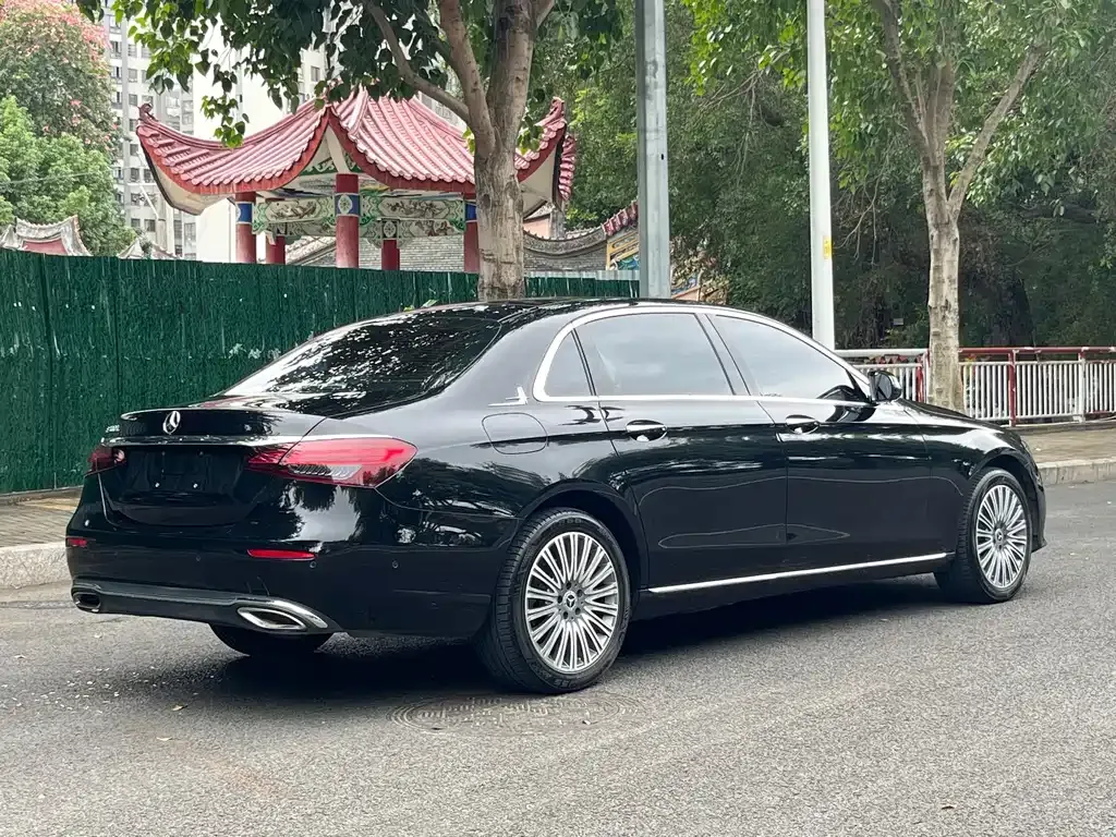 Mercedes-Benz E-Class 2022 из CN, фото 4