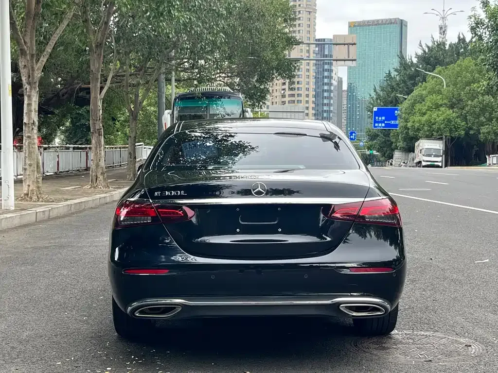 Mercedes-Benz E-Class 2022 из CN, фото 5