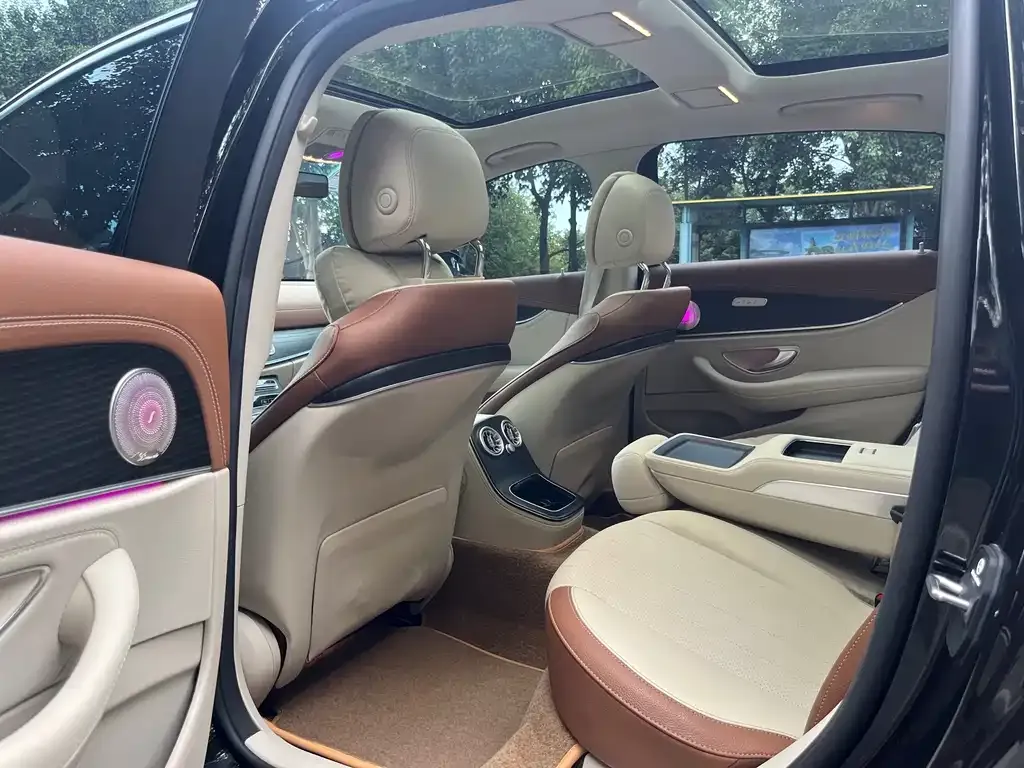 Mercedes-Benz E-Class 2022 из CN, фото 8