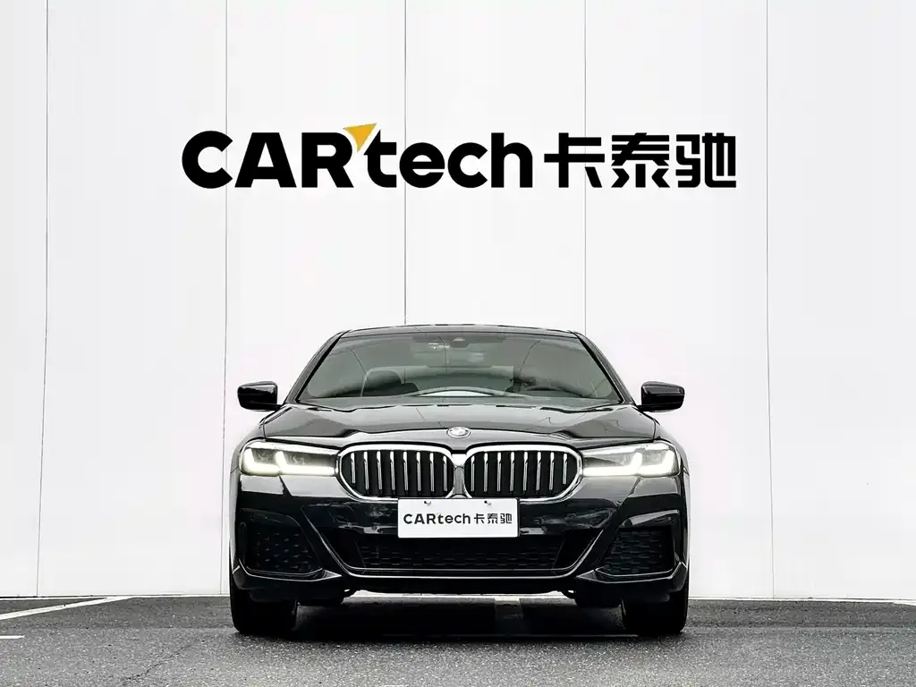 BMW 5 Series — фото 3