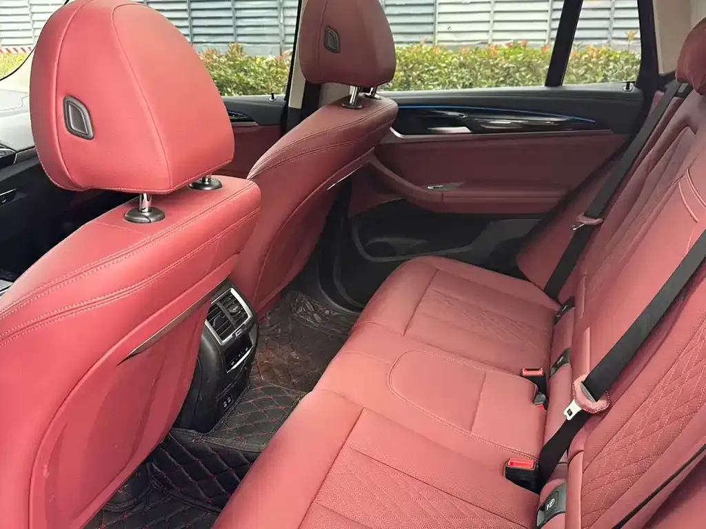 BMW iX3 2024 из CN, фото 6