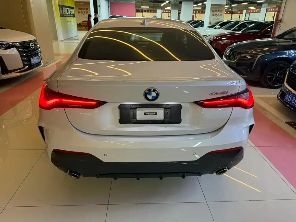 BMW 4 Series 2022 из CN, фото 7