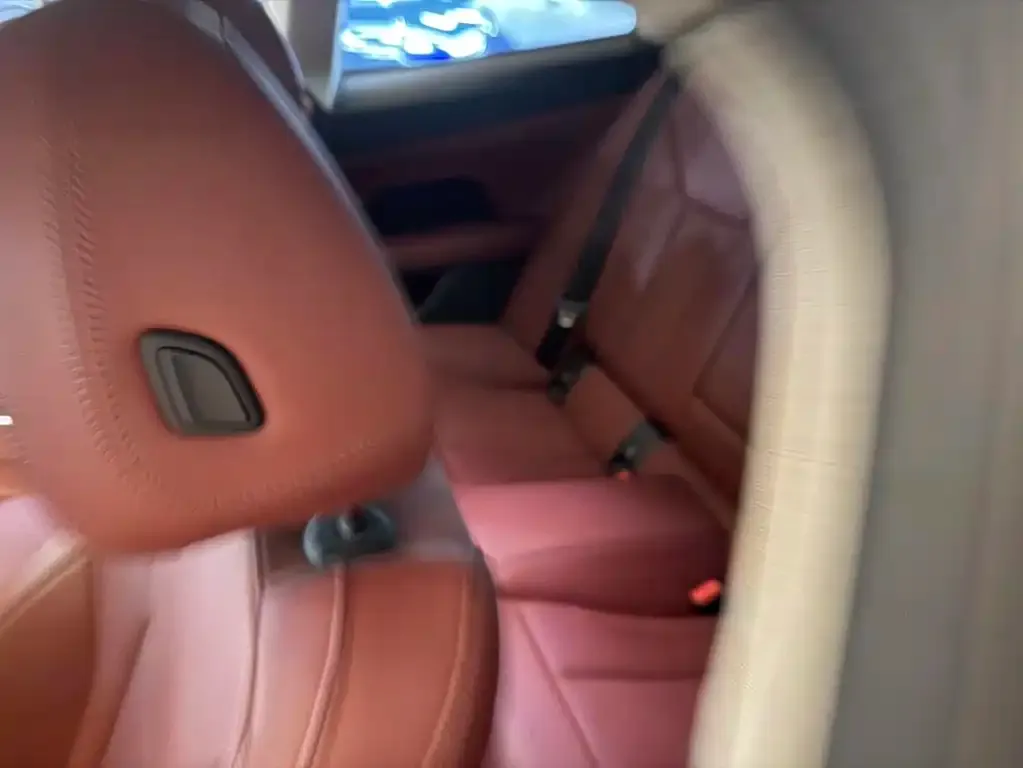 BMW 4 Series 2022 из CN, фото 8