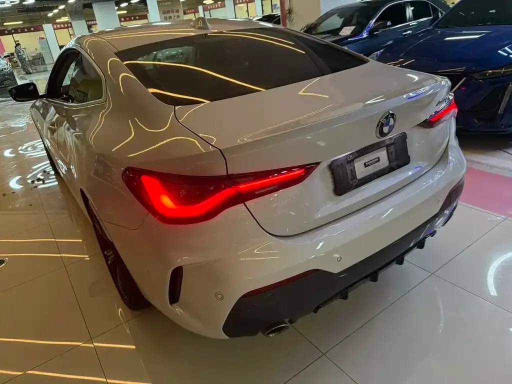 BMW 4 Series 2022 из CN, фото 9