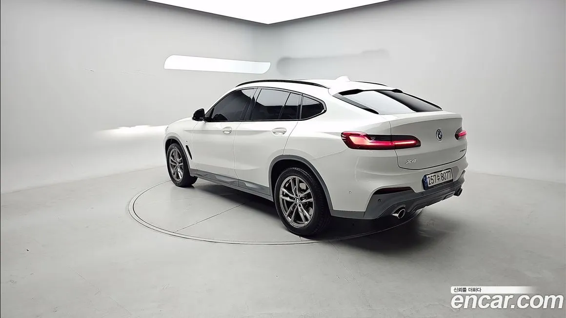 BMW X4 — фото 2