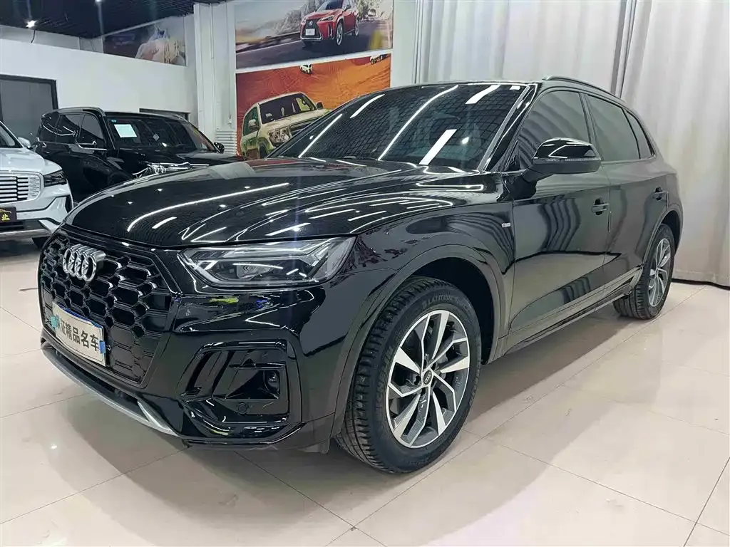 Audi Q5L 2023 из CN, фото 1