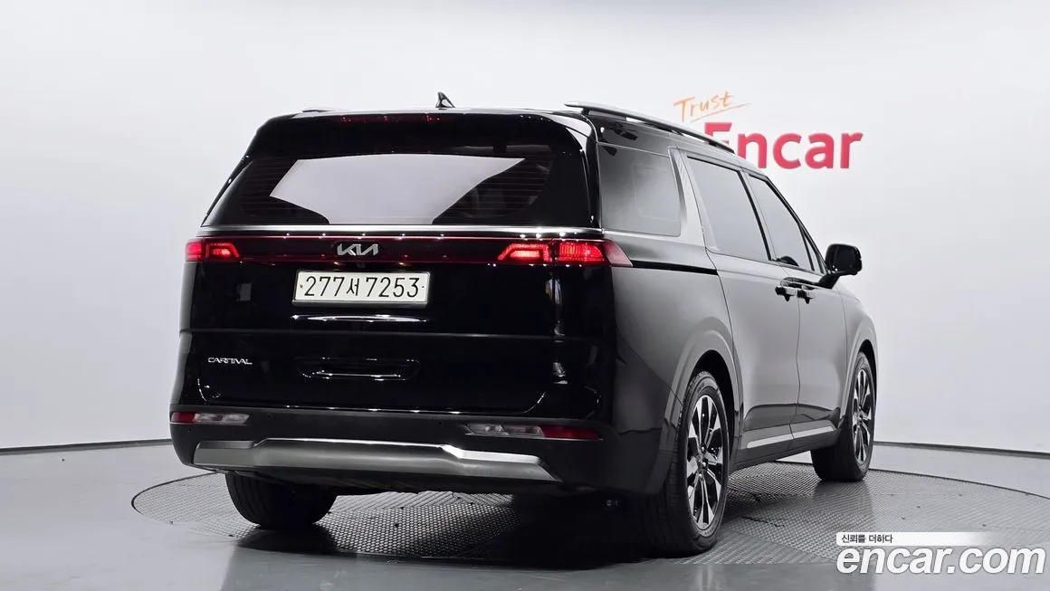 Kia Carnival — фото 2