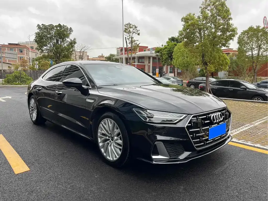 Audi A7L — фото 3