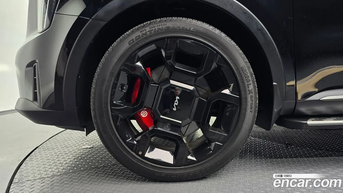 Kia Sorento — фото 5
