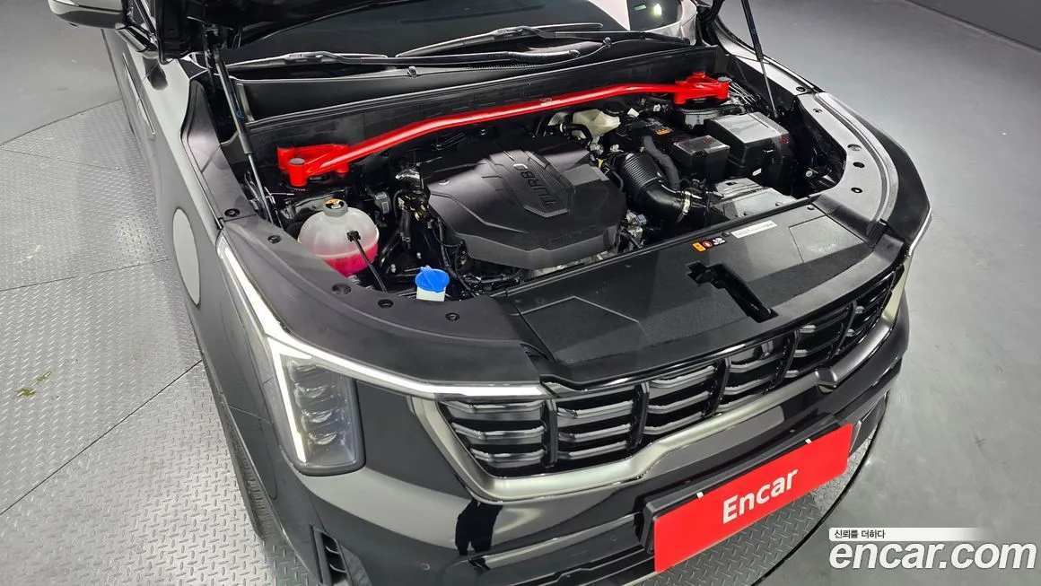 Kia Sorento — фото 6