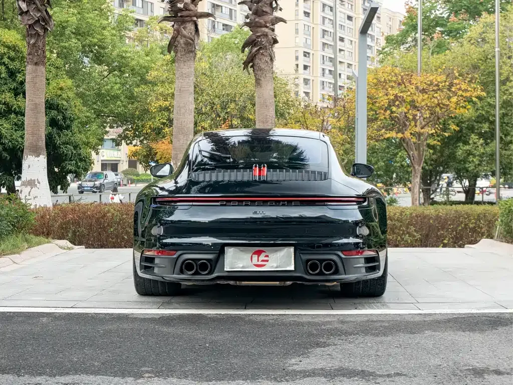 Porsche 911 2021 из CN, фото 5