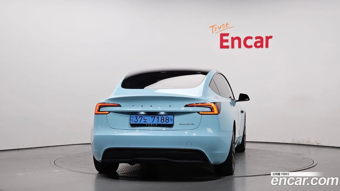 Tesla Model 3 2024 из KR, фото 4