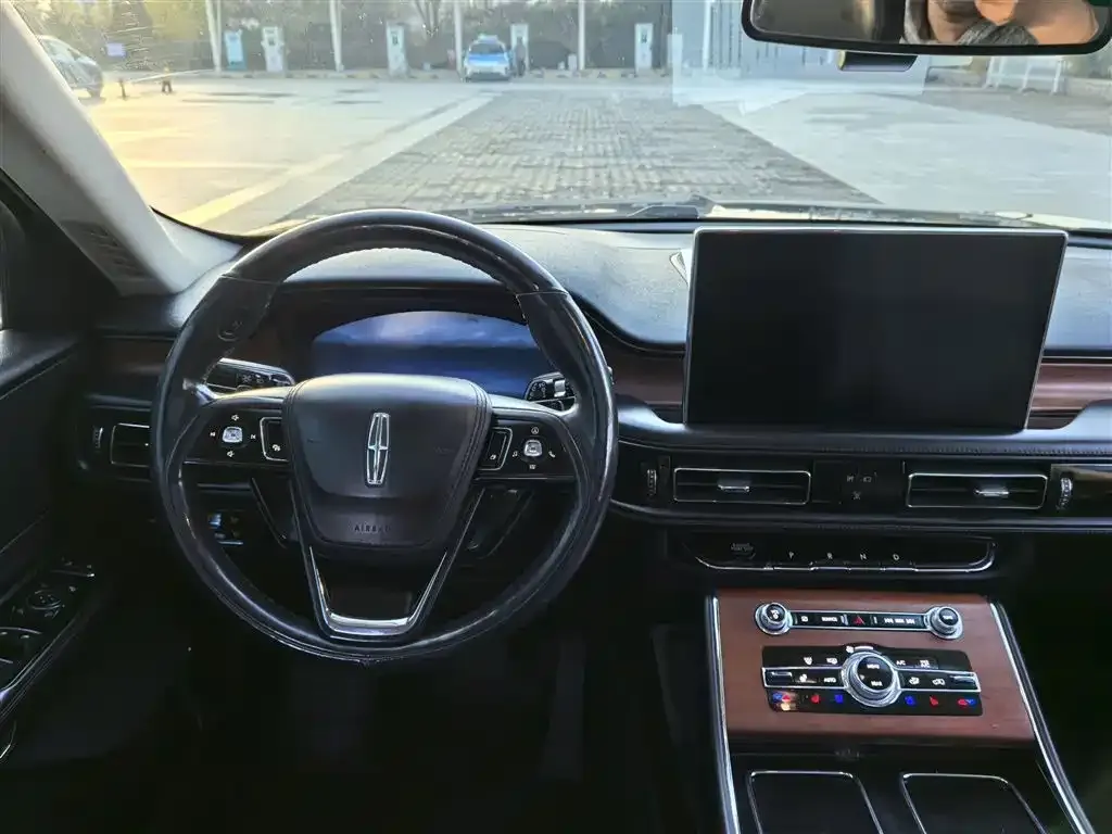Lincoln Aviator 2021 из CN, фото 10