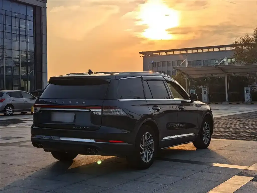 Lincoln Aviator 2021 из CN, фото 6