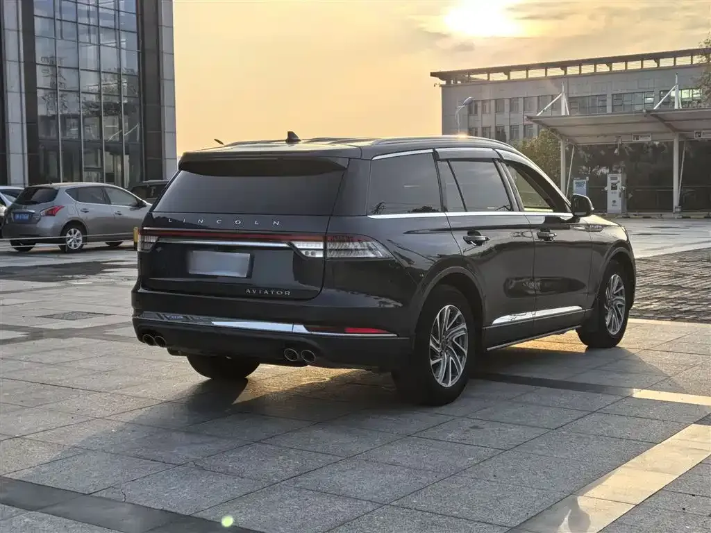 Lincoln Aviator 2021 из CN, фото 7