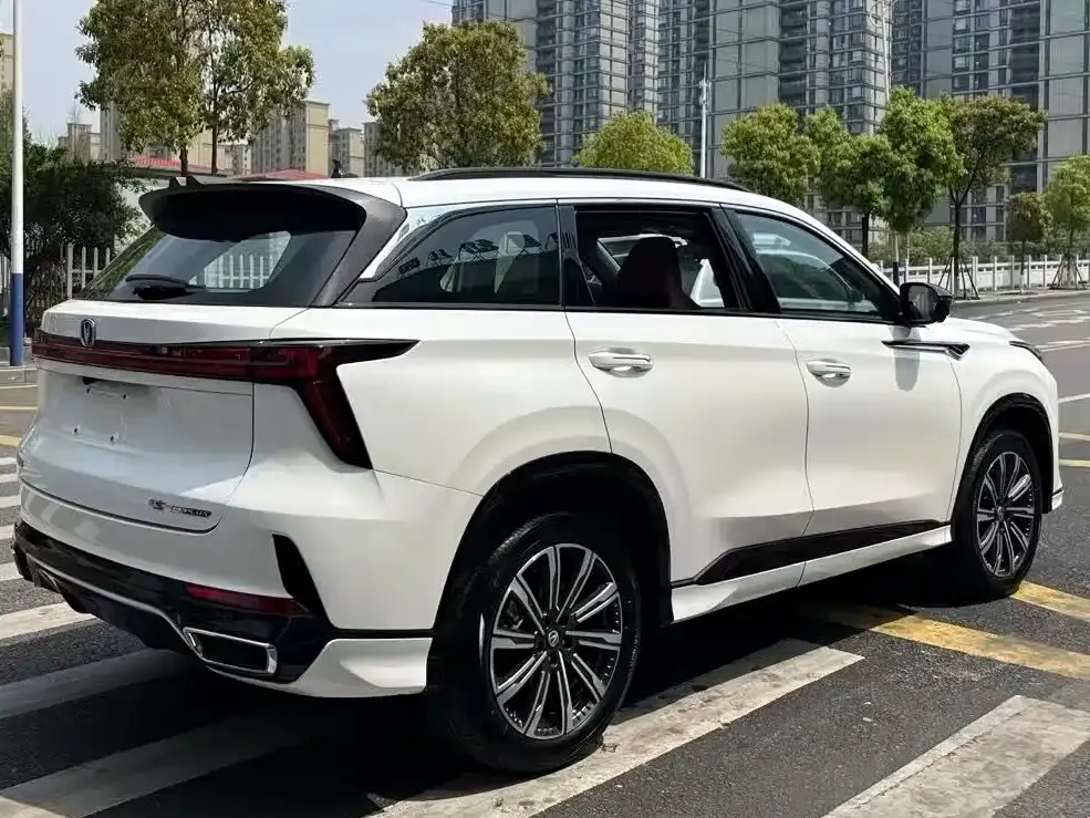 Changan CS75PLUS — фото 8