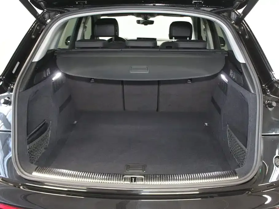Audi Q5L 2022 из CN, фото 7