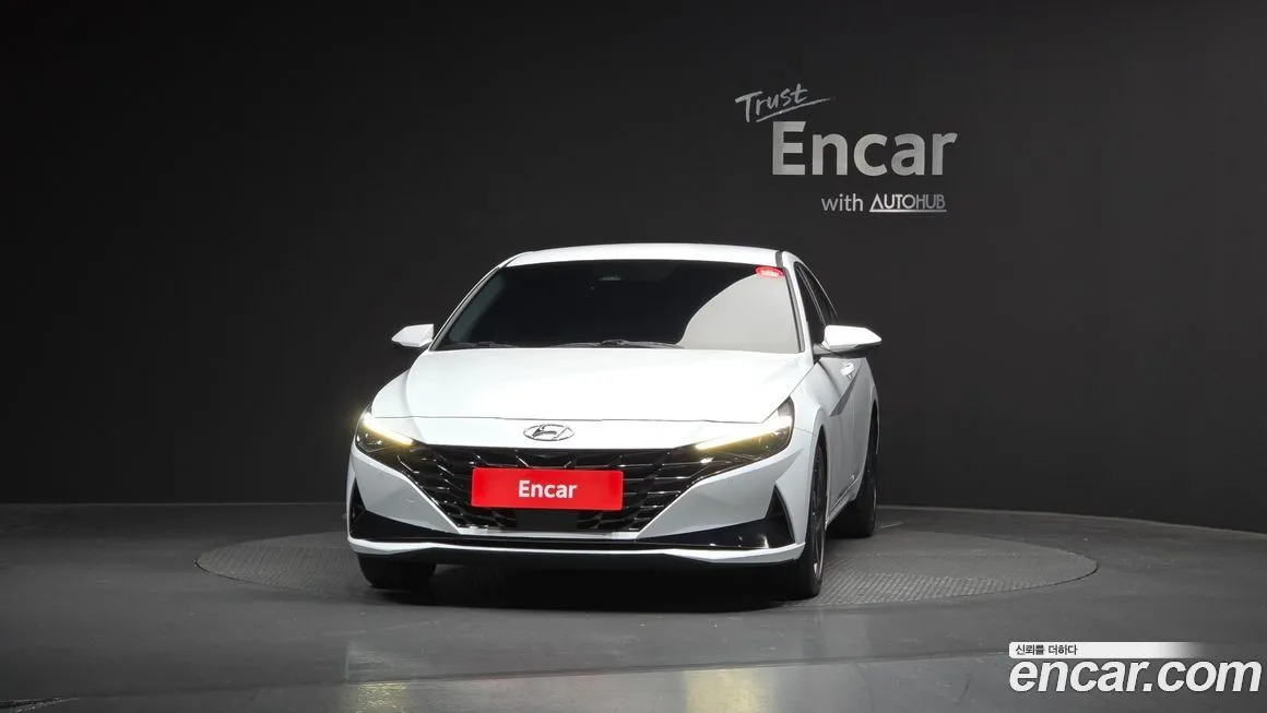 Hyundai AVANTE — фото 3