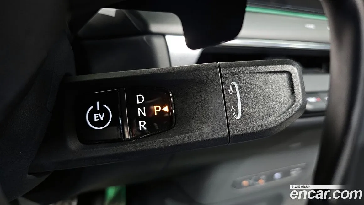 Kia EV9 2024 из KR, фото 9