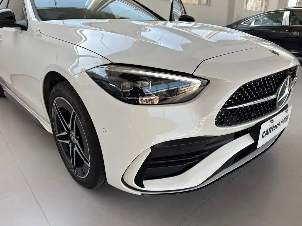 Mercedes-Benz C-Class 2023 из CN, фото 3
