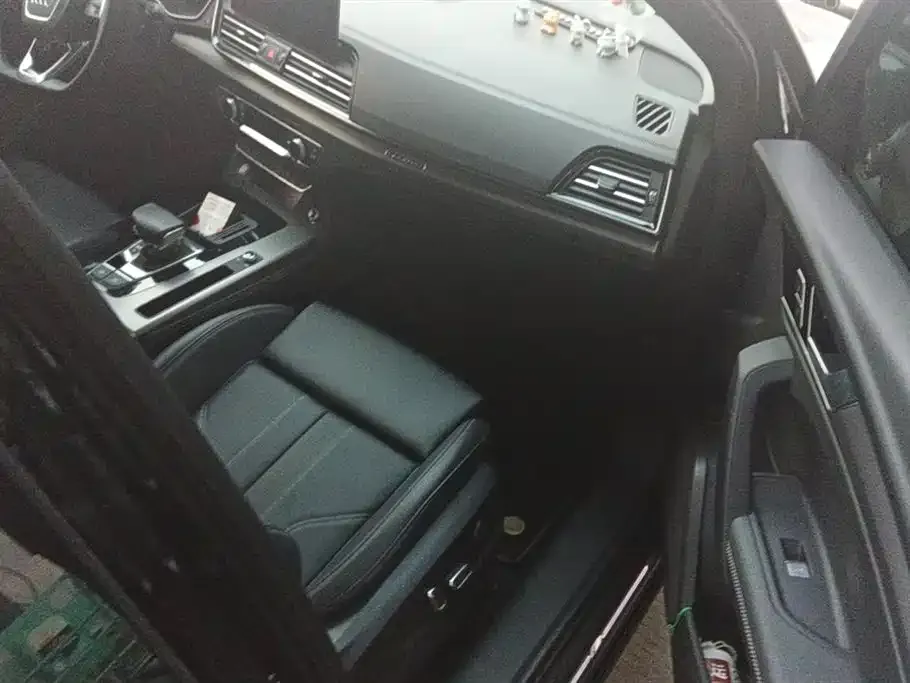 Audi Q5L 2024 из CN, фото 8